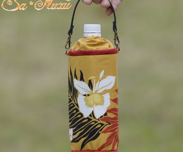 蘭のペットボトルケースtetoteに出品しています 蘭のペットボトルケースtetoteに出品しています