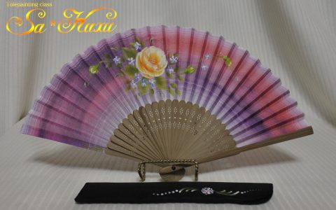 黄色薔薇の布扇子(ピンク)minneに出品しました 黄色薔薇の布扇子(ピンク)minneに出品しました