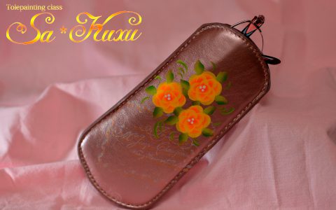 黄色花のソフトメガネケース・ピンクminneに出品しました 黄色花のソフトメガネケース・ピンクminneに出品しました