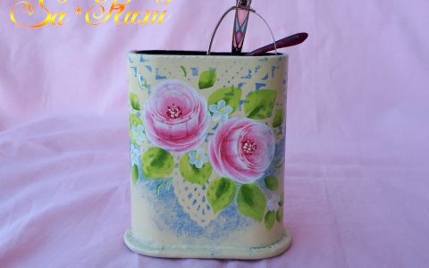 ピンク薔薇のメガネスタンド・アイボリーminneに出品しました ピンク薔薇のメガネスタンド・アイボリーminneに出品しました