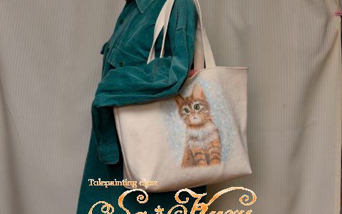 子猫のトートバッグA4サイズminneに出品しています 子猫のトートバッグA4サイズminneに出品しています