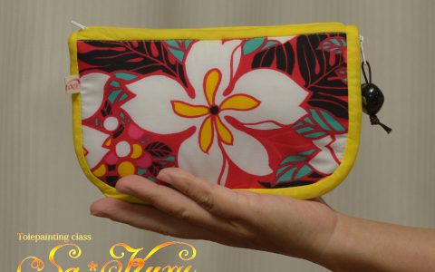 ティアレの通帳ポーチ(中仕切り付きポケット)minneに出品しました ティアレの通帳ポーチ(中仕切り付きポケット)minneに出品しました
