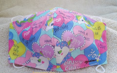 大人用立体布マスク(ユニコーンハート水色)minneに出品しています 大人用立体布マスク(ユニコーンハート水色)minneに出品しています